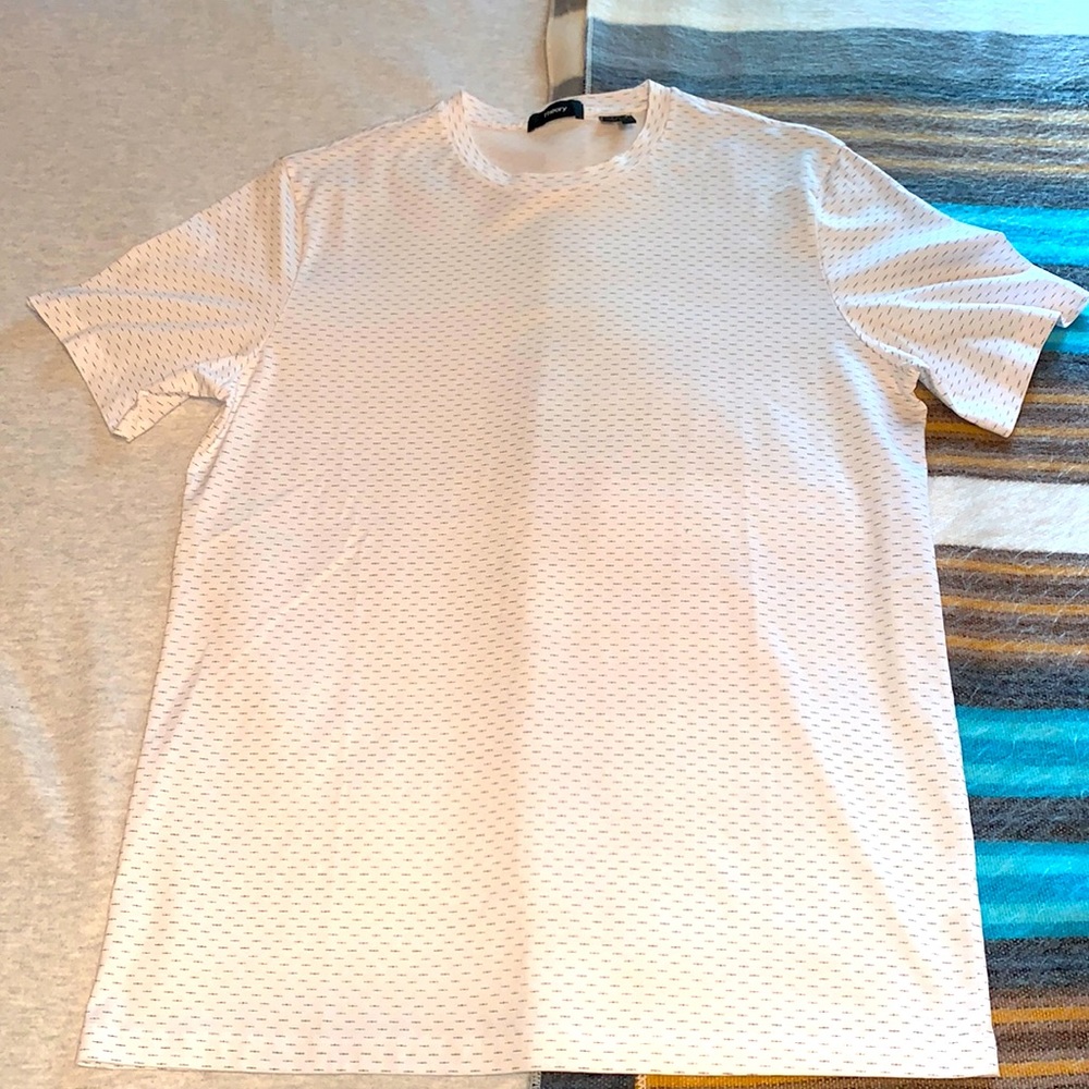 Men’s Theory shirt